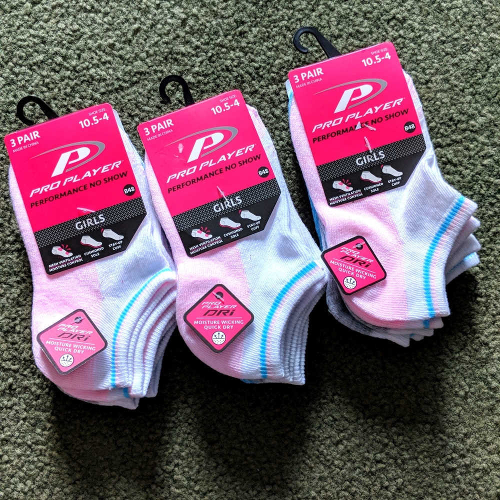 3 packs of 3 each girls socks